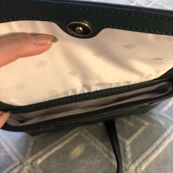 Kate Spade Crossbody - Picture 5 of 8